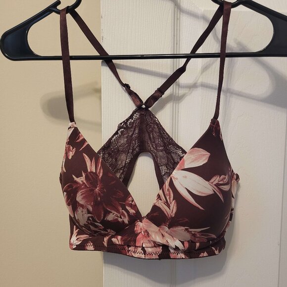 Red Floral Bra - Picture 1 of 3